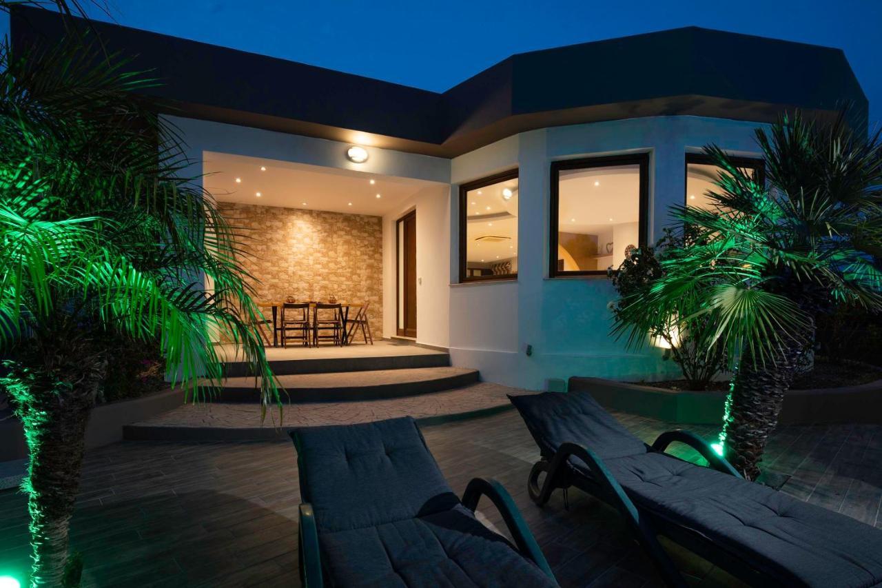 אפאנטו Maia Luxury Pool Villa מראה חיצוני תמונה