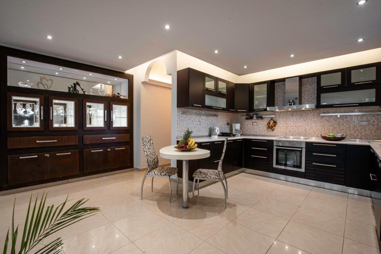 אפאנטו Maia Luxury Pool Villa מראה חיצוני תמונה